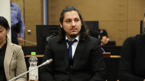 Milan Jaff kuvattiin Helsingin hovioikeudessa syyskuussa 2024.