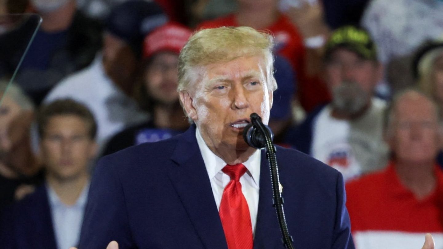 Donald Trumpilta omituista puhetta urheilutähdestä: ”Todella hyvännäköinen”