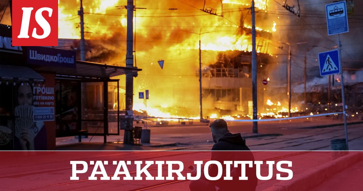 Pääkirjoitus: Nyt etsitään tekijää tehtävään, jota ei välttämättä edes tule – mutta uransa siinä saattaa silti tuhota