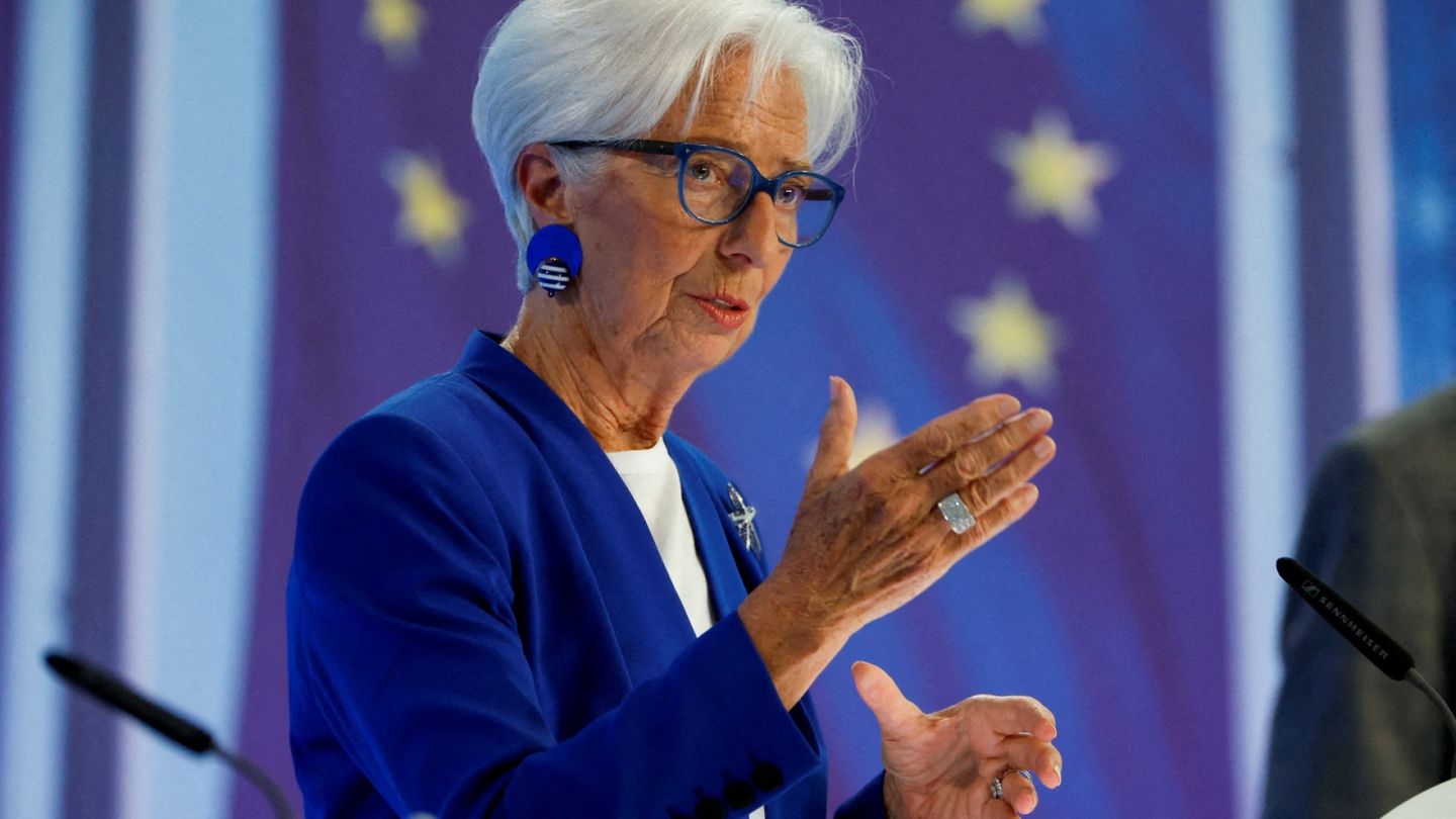 Monetary Policy: European Central Bank holds rates steady