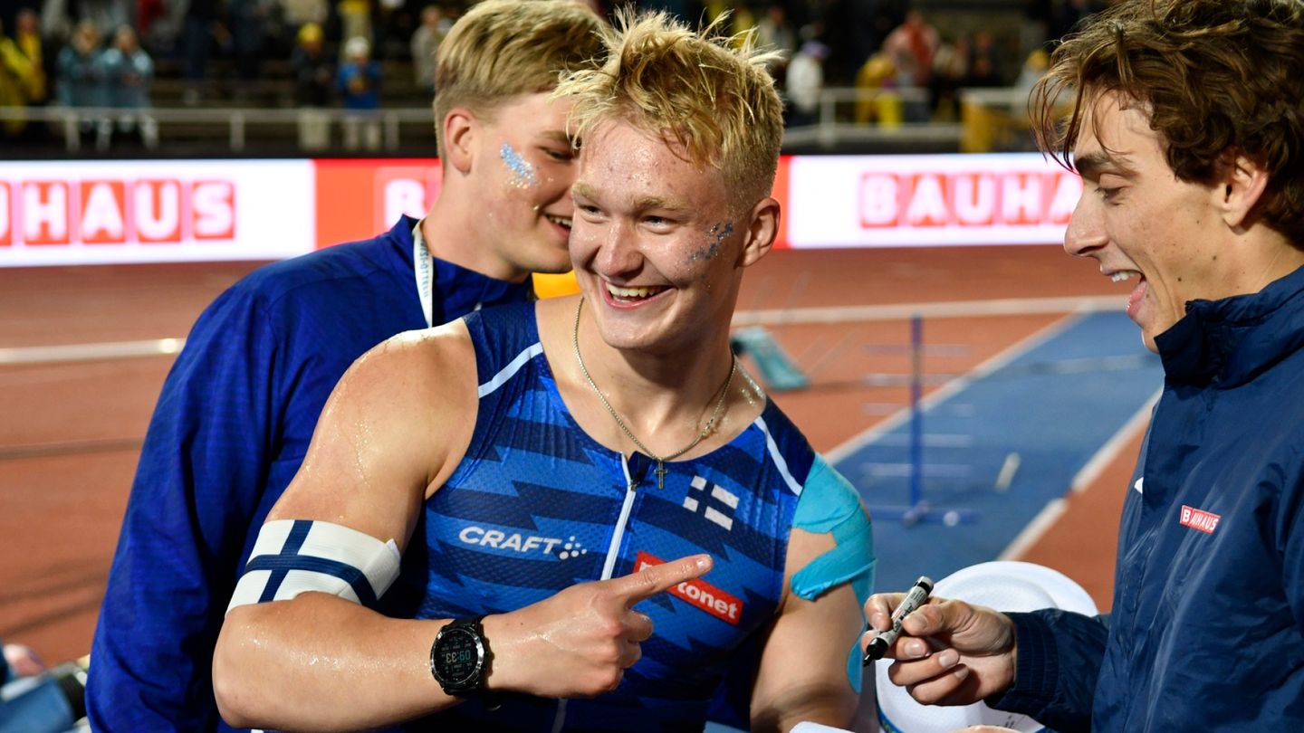 Javelin prodigy Jere Murto, 17, throws another unofficial world record: 'I didn't even use full power'