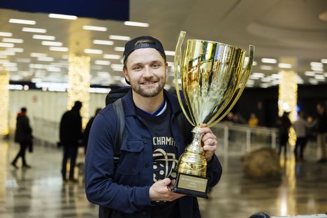Salibandy: Kultasankarien motto oli tv:stä tuttu – ”Ei siitä turhaan ...