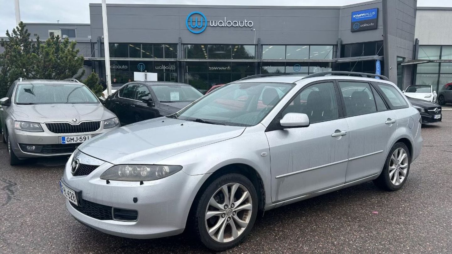 Tässä on 300 000 km ajettu vuoden 2008 Mazda 6 – joku tarjosi siitä 134 200 euroa Suomessa