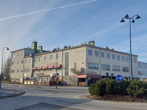 Akaassa toimiva Viialan Seurahuone on yksi Hotelli Mesku oy:n hotelli-ravintoloista.