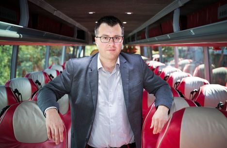 Pirkanmaan Tilausliikenteen toimitusjohtaja Lauri Helke kertoo, että yhtiön ajamien Nysse-linjojen liikenne normalisoitui maanantaina. Valokuva on otettu vuonna 2017.