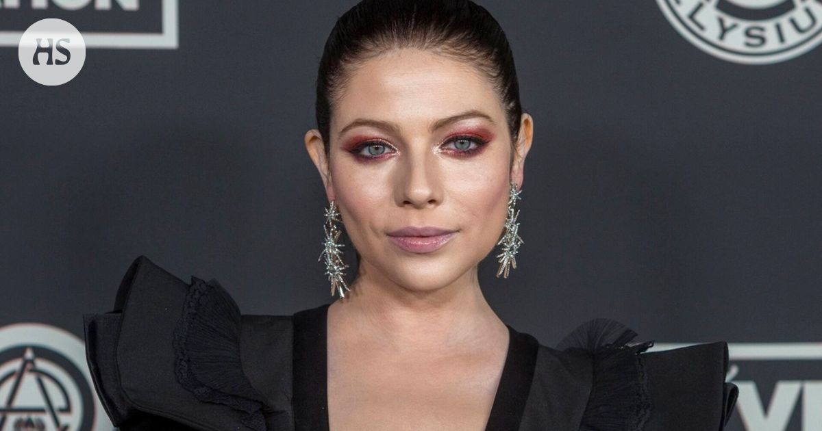 Mom found Gossip Girl actress Michelle Trachtenberg, 39, dead in her apartment