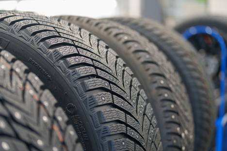 Tires tested by HS in a joint portrait, Michelin's X-Ice North 4 in the middle.