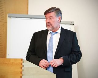 Tapio Pelto valittiin yhdistyksen puheenjohtajaksi.