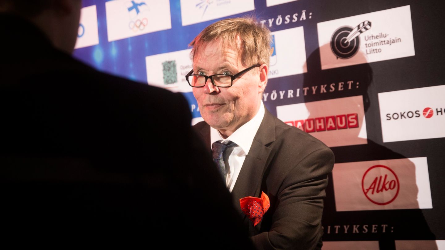 Kuolleet | Jarmo Färdigin jutuissa urheilun riemu ja tuska kulkivat käsi kädessä