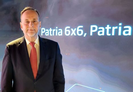 Patrian muutosneuvottelut saattavat johtaa 56 työntekijän irtisanomiseen. Toimitusjohtaja Esa Rautalinko sanoo tiedotteessa, että yhtiö pyrkii muutoksilla vastaamaan kasvavaan kysyntään sekä varmistamaan toimitukset.