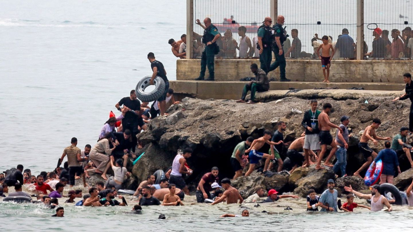 Morocco Allowed Migrant Surge into Ceuta, Spanish Intelligence Says, but Didn't Plan It