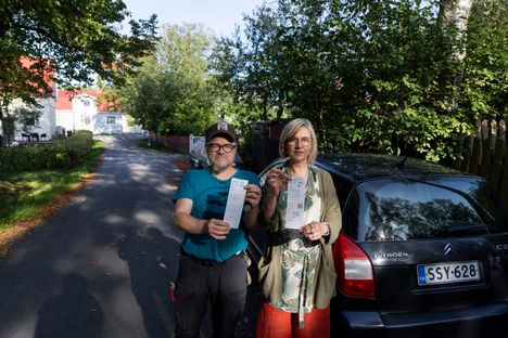 Tamperelaispariskunta Sai Yll tt en Parkkisakon Omakotialueella tamperelaispariskunta-sai-yll-tt-en-parkkisakon-omakotialueella