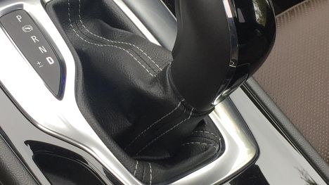 Yleisradion uutisessa ei kerrota automerkin nimeä.