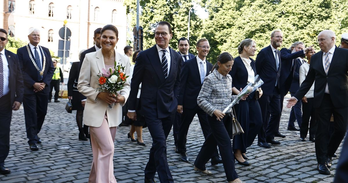 Crown Princess Victoria again dressed in Finnish Andiata