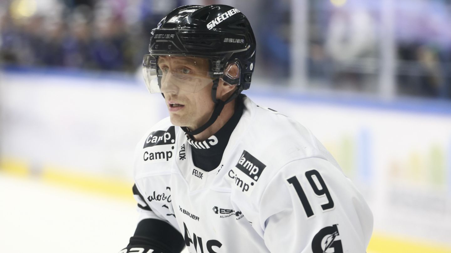 Veli-Matti Savinaiselta kovaa puhetta ex-joukkuetovereistaan