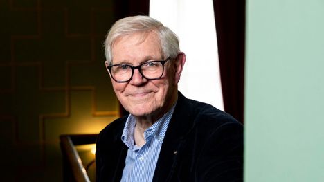 Olavi Toivola.