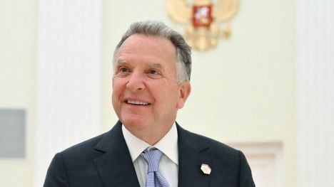 Yhdysvaltojen presidentin Donald Trumpin erityislähettiläs Steve Witkoff Moskovassa tapaamassa presidentti Vladimir Putinia viime huhtikuussa.