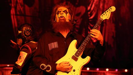 Slipknotin Jim Root IS:lle: ”The Grey Chapterin tekeminen oli ...