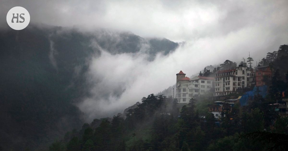 The Northern Hemisphere now clearly absorbs more of the Sun’s energy than the Southern Hemisphere