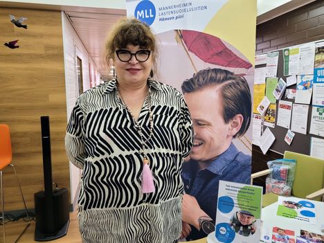 Tiina Rintala-Siira ja muut paikalliset MLL-aktiivit etsivät yhdistykselle uutta puheenjohtajaa.