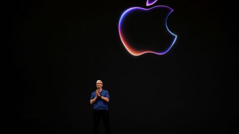 Tim Applen Apple syyttää EU:ta rajoituksista ja viivyttää Iphone-uudistustaan ...