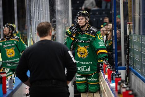 Matias Mäntykivi oli poissa kokoonpanosta edellisessä pelissä. Nyt hän palaa Ilveksen riveihin.