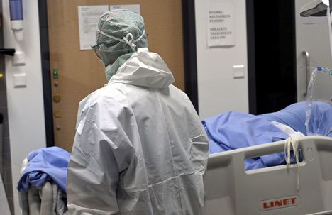 Koronaviruksen aiheuttamat hengitystieinfektiot ovat lisääntyneet Suomessa selvästi etenkin kuluneen kuukauden aikana. Kuvituskuva.