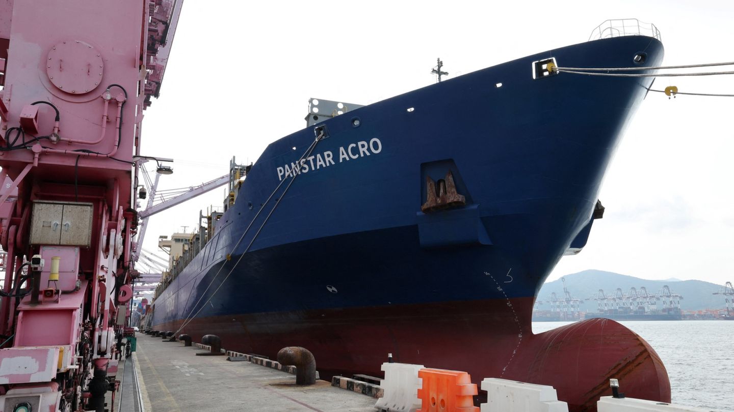 Northern Sea Route | Arctic freight traffic sets new records as Russia and China tighten cooperation